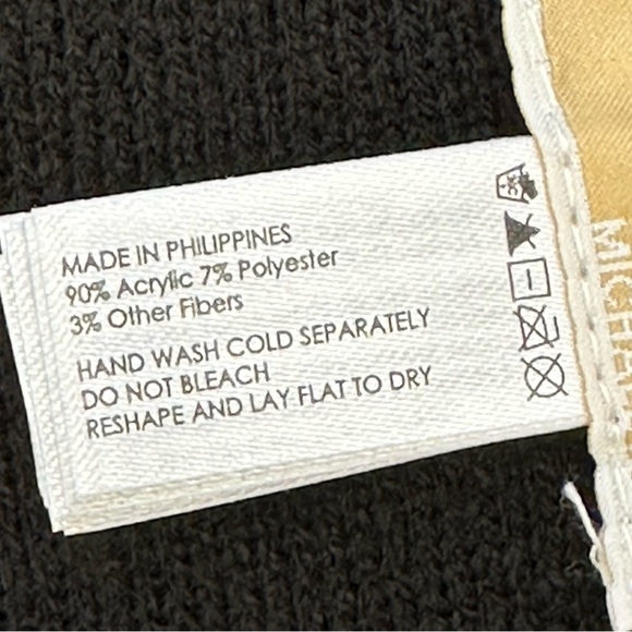 Michael Michael Kors Womens Knit Cuffed Winter Beanie Hat 539330C Black Multi OS - Picture 14 of 15